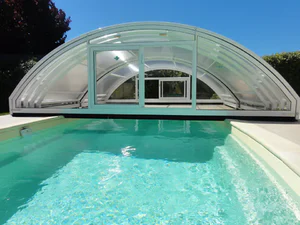 abri piscine madrid 1 960x720