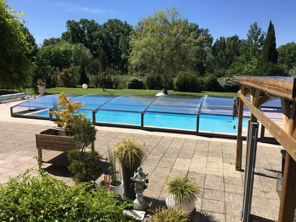 abri piscine sofia scaled 2 960x720