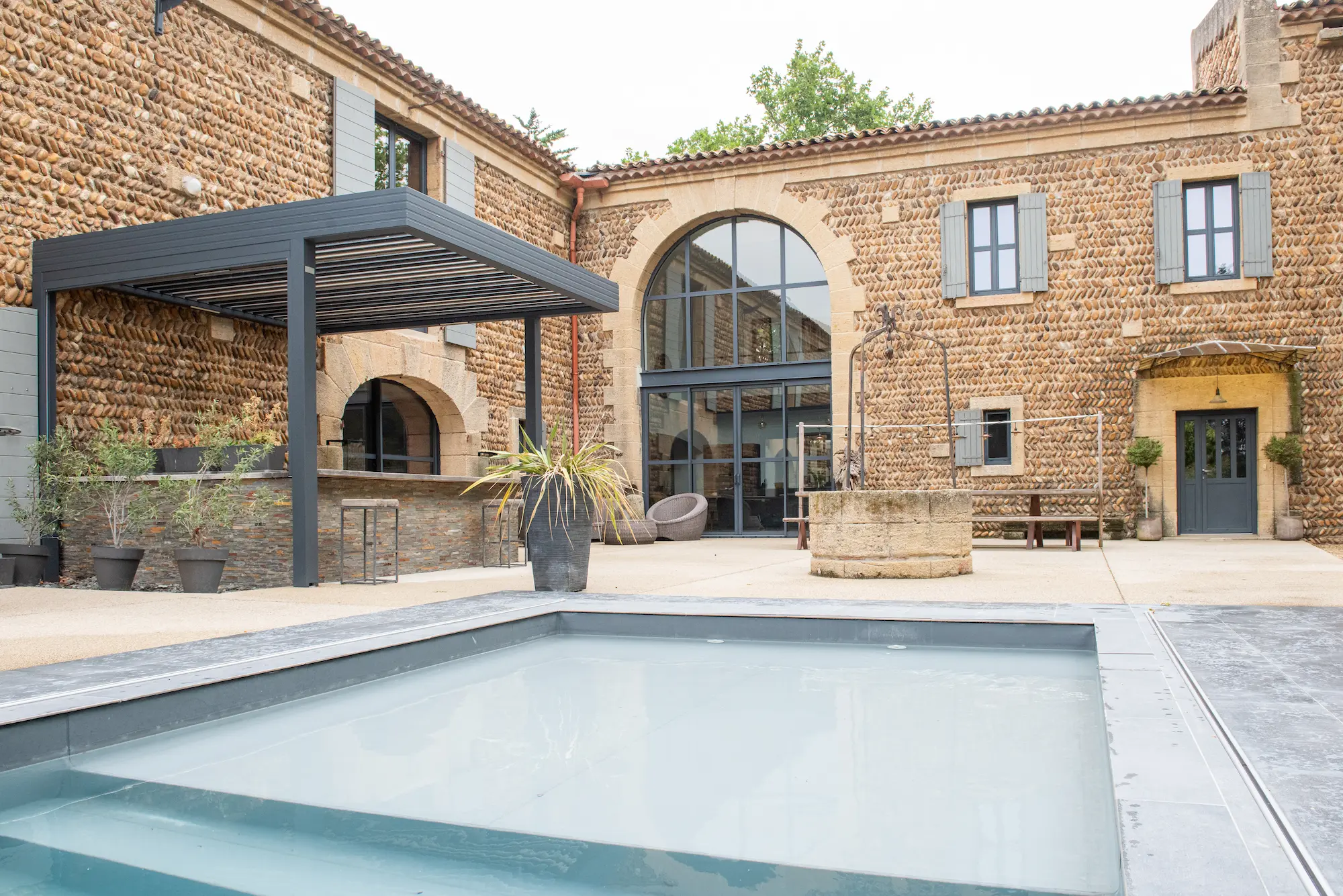 bel abri pose pergola